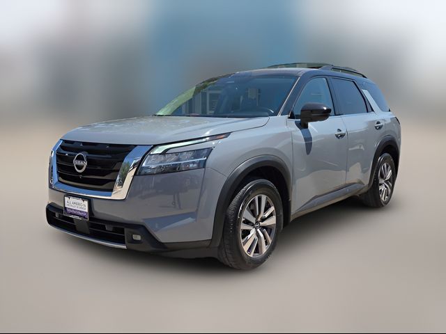 2022 Nissan Pathfinder SL