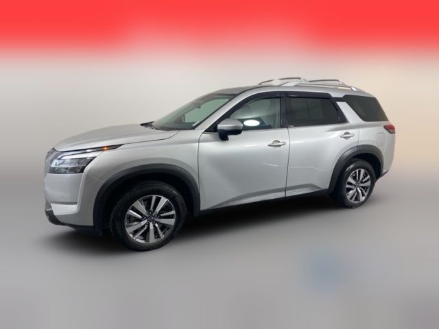 2022 Nissan Pathfinder SL