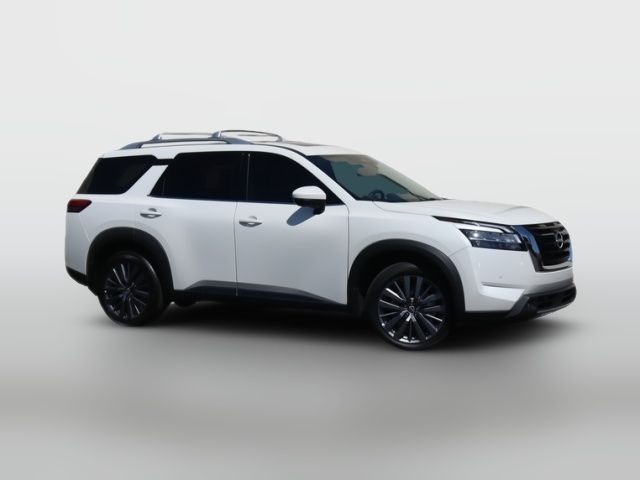 2022 Nissan Pathfinder SL