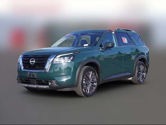 2022 Nissan Pathfinder SL