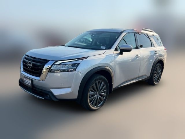 2022 Nissan Pathfinder SL