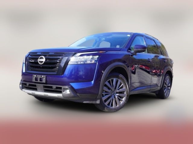 2022 Nissan Pathfinder SL