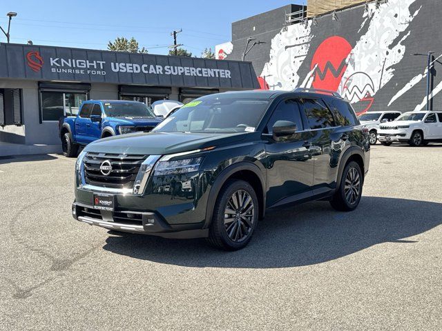 2022 Nissan Pathfinder SL