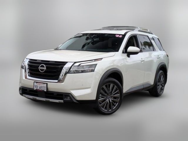2022 Nissan Pathfinder SL