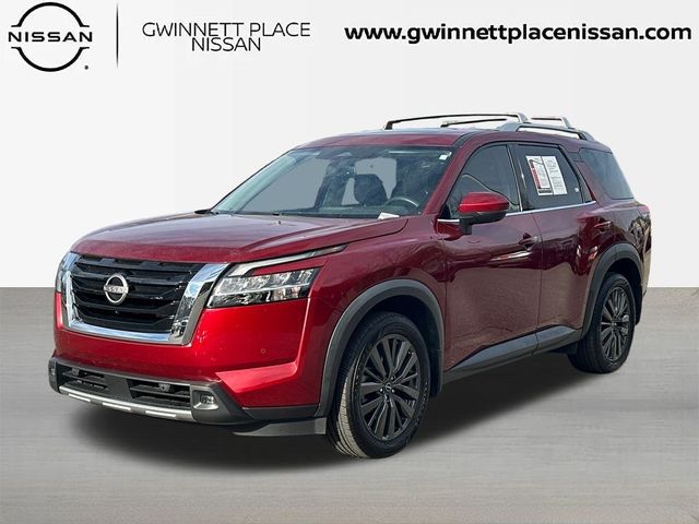 2022 Nissan Pathfinder SL