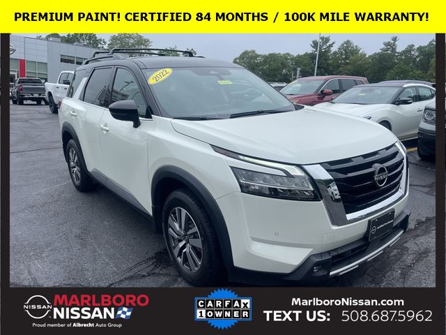 2022 Nissan Pathfinder SL