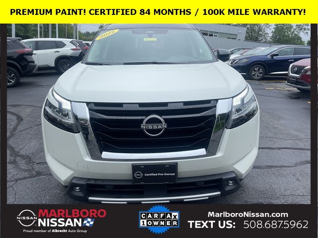 2022 Nissan Pathfinder SL