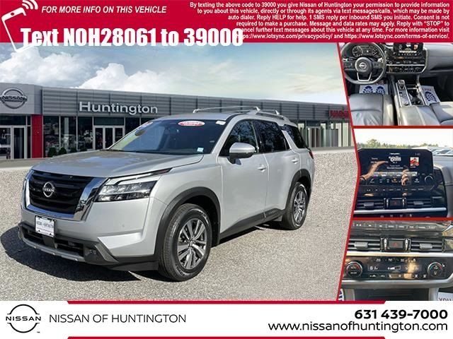 2022 Nissan Pathfinder SL