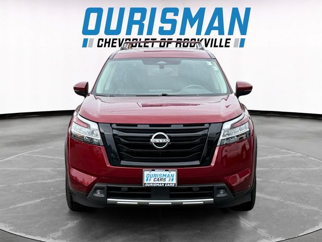 2022 Nissan Pathfinder SL