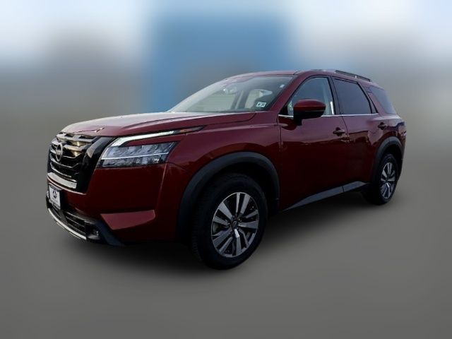 2022 Nissan Pathfinder SL