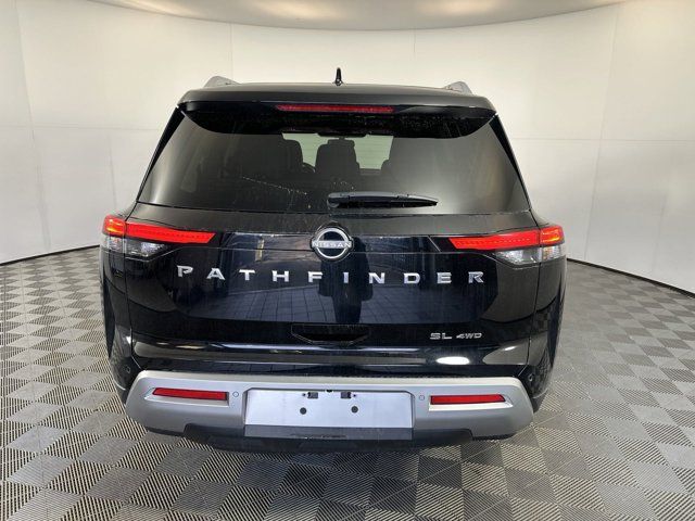 2022 Nissan Pathfinder SL