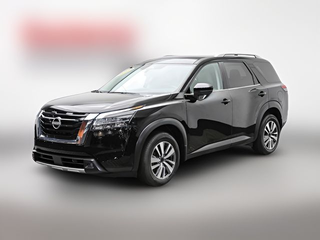 2022 Nissan Pathfinder SL