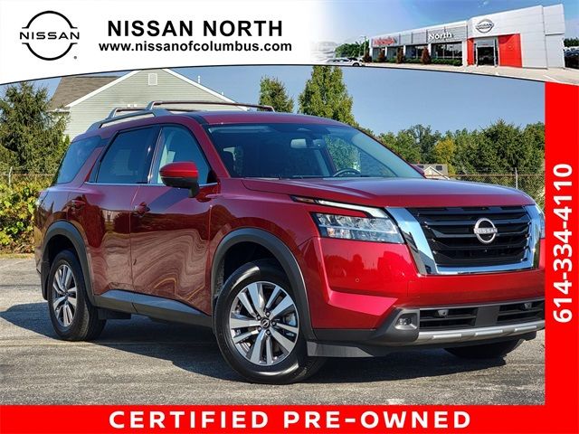 2022 Nissan Pathfinder SL