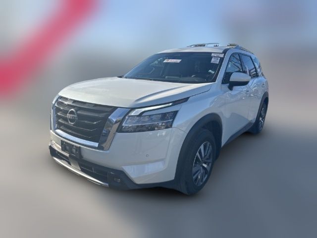 2022 Nissan Pathfinder SL