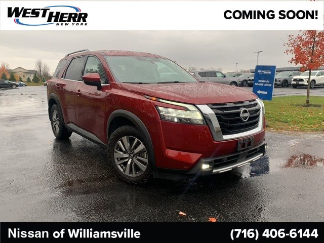 2022 Nissan Pathfinder SL