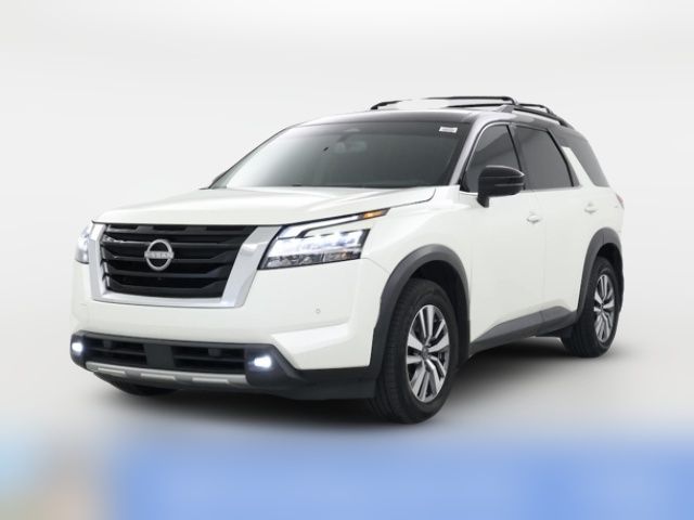 2022 Nissan Pathfinder SL
