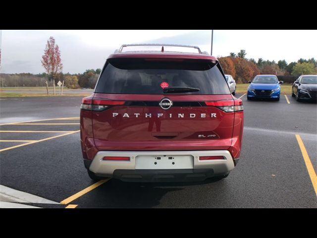 2022 Nissan Pathfinder SL