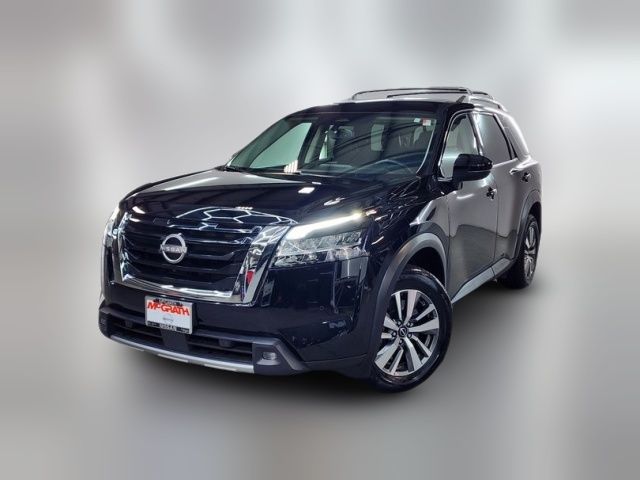 2022 Nissan Pathfinder SL