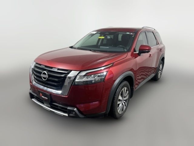 2022 Nissan Pathfinder SL