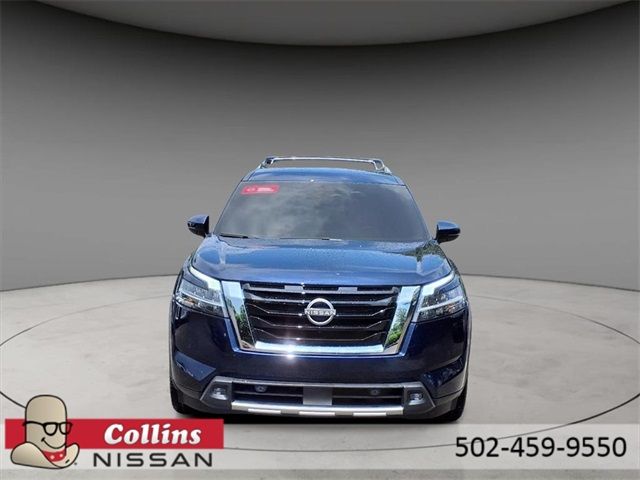 2022 Nissan Pathfinder SL