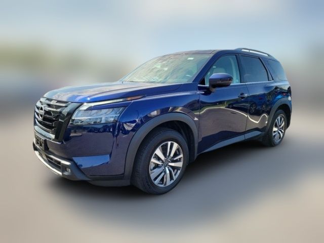 2022 Nissan Pathfinder SL