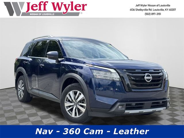 2022 Nissan Pathfinder SL