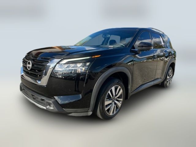 2022 Nissan Pathfinder SL