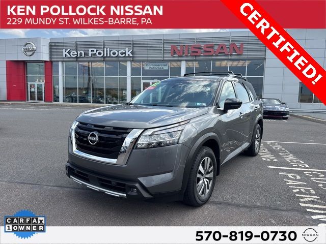 2022 Nissan Pathfinder SL