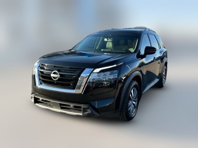 2022 Nissan Pathfinder SL