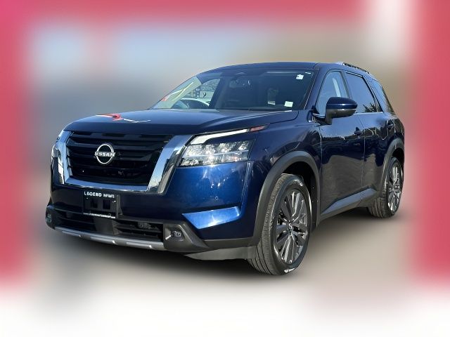 2022 Nissan Pathfinder SL