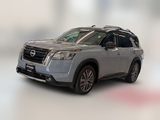 2022 Nissan Pathfinder SL