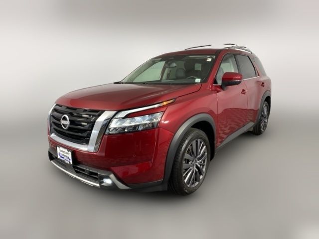 2022 Nissan Pathfinder SL