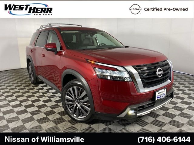 2022 Nissan Pathfinder SL