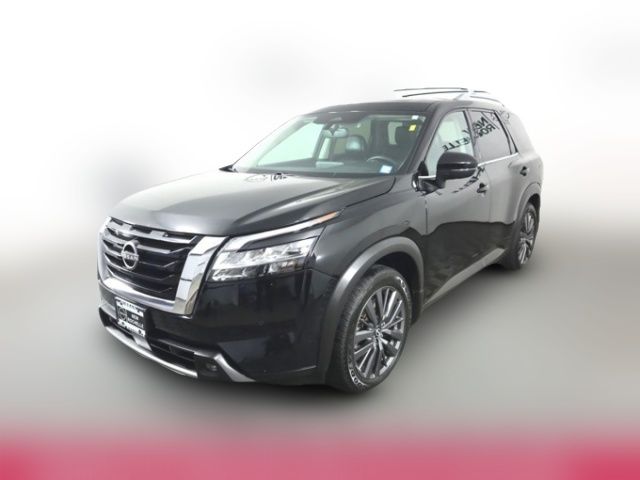 2022 Nissan Pathfinder SL