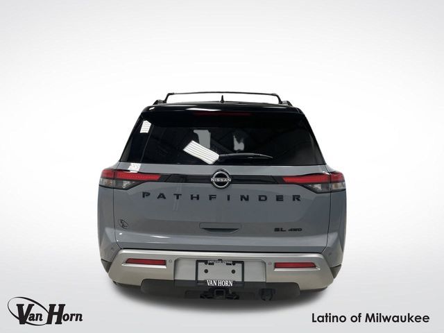 2022 Nissan Pathfinder SL