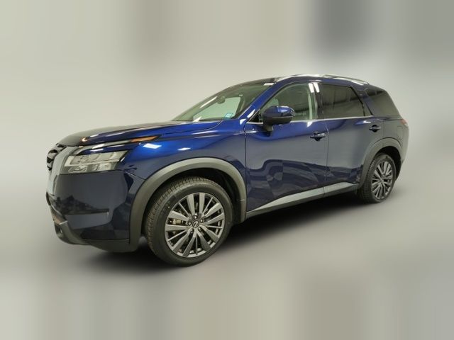 2022 Nissan Pathfinder SL