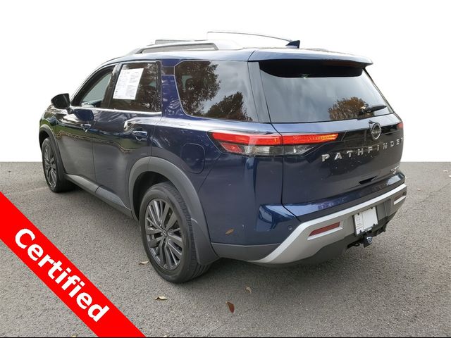 2022 Nissan Pathfinder SL