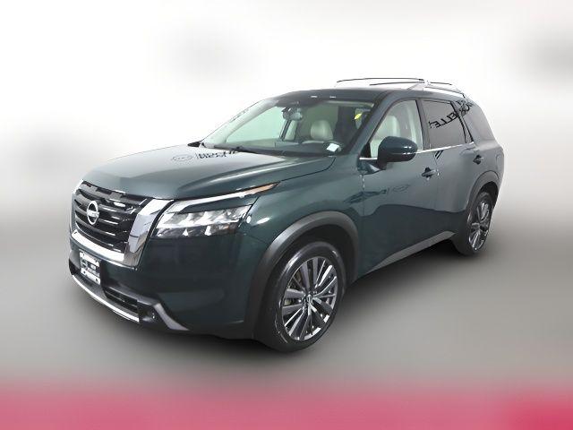 2022 Nissan Pathfinder SL
