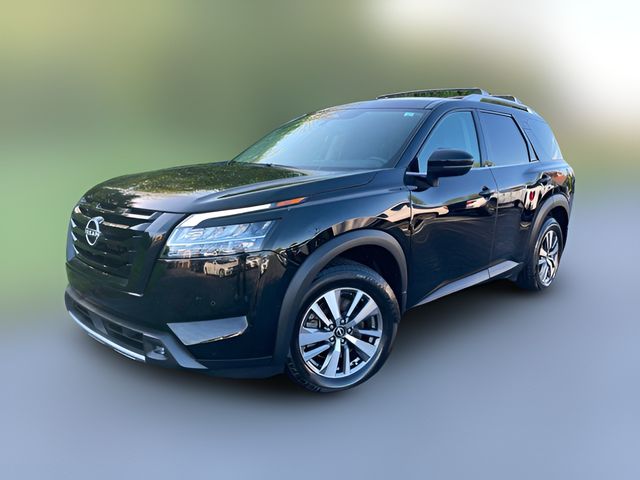 2022 Nissan Pathfinder SL