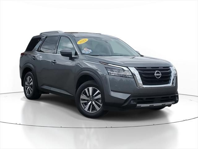 2022 Nissan Pathfinder SL