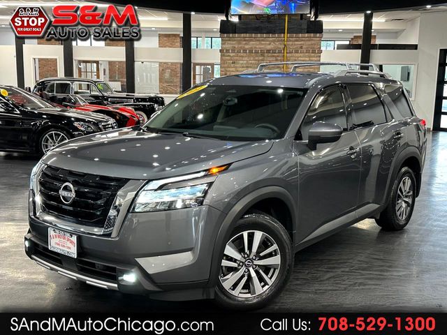 2022 Nissan Pathfinder SL