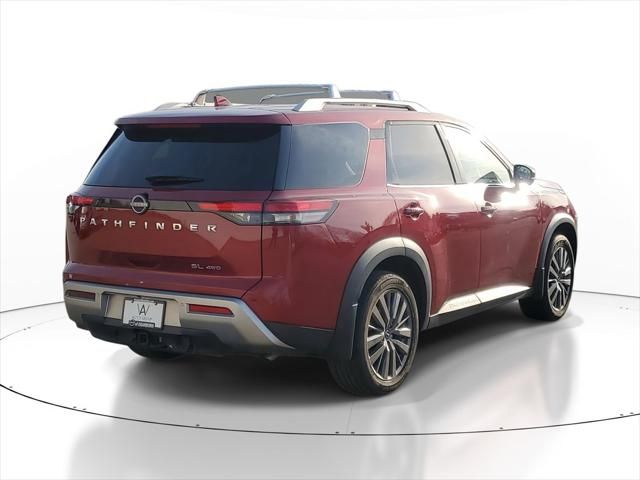 2022 Nissan Pathfinder SL