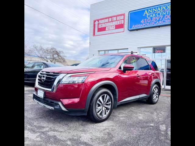 2022 Nissan Pathfinder SL