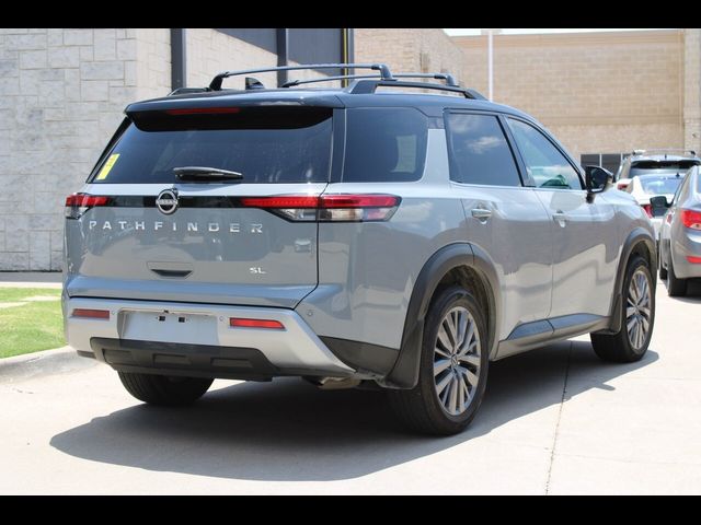 2022 Nissan Pathfinder SL