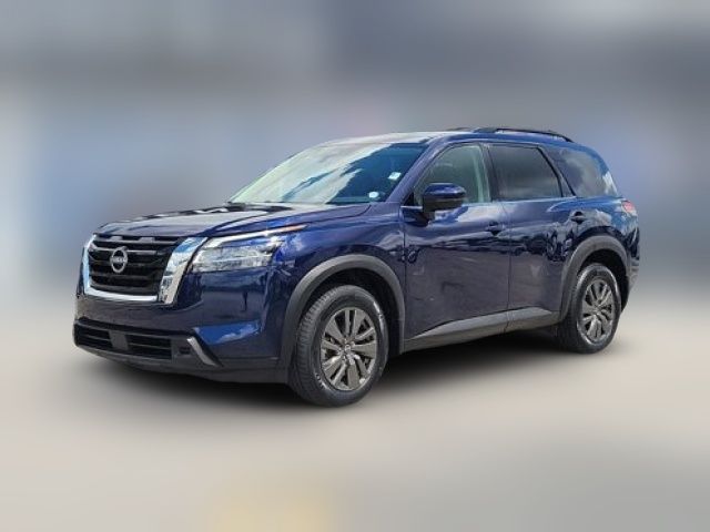 2022 Nissan Pathfinder SV