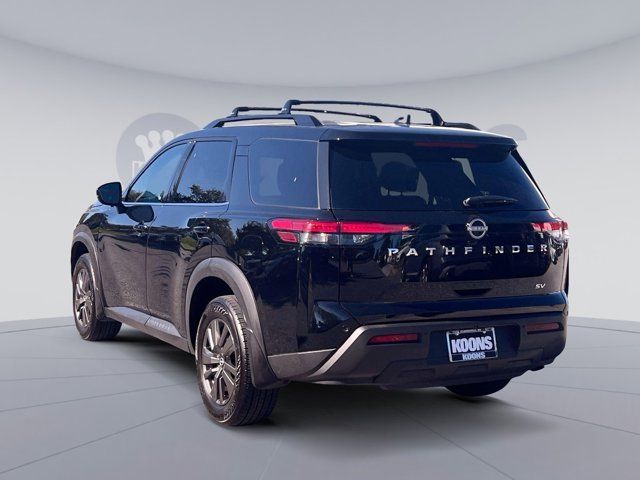 2022 Nissan Pathfinder SV