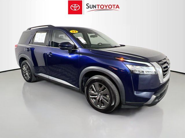 2022 Nissan Pathfinder SV