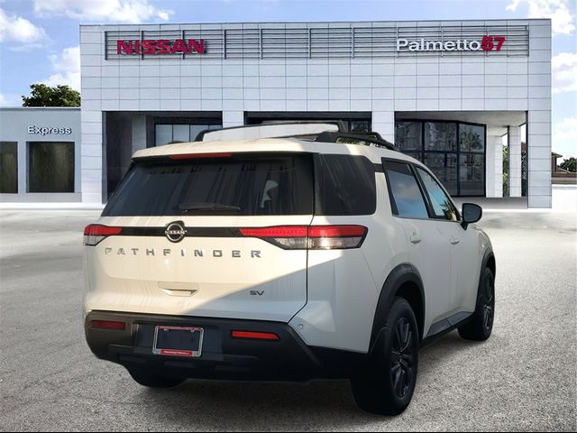 2022 Nissan Pathfinder SV