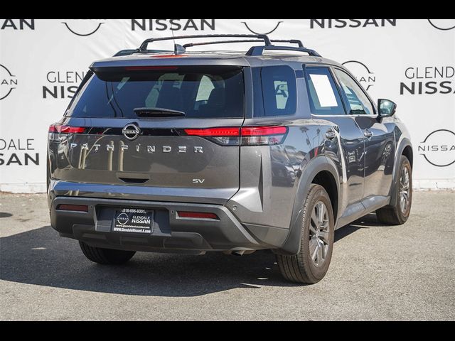 2022 Nissan Pathfinder SV