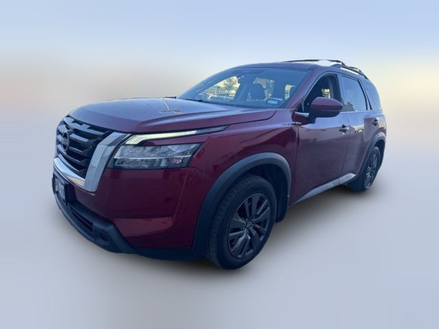 2022 Nissan Pathfinder SV